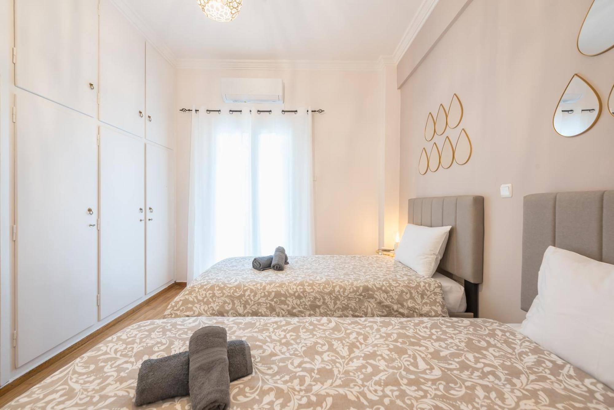 Golden Comfort By Greece * Athens