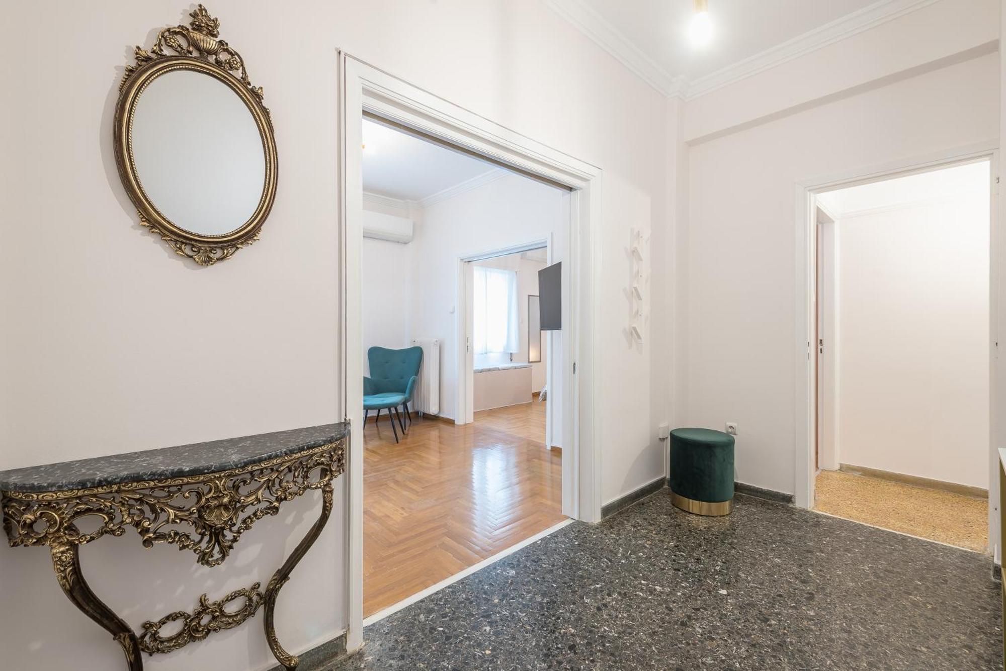 Golden Comfort By Greece Apartment